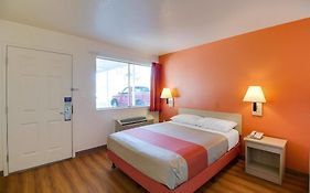 Motel 6-Phoenix, Az - East